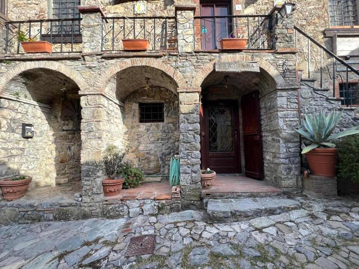 Vila Carpe Diem Colognora Vetriano Exteriér fotografie